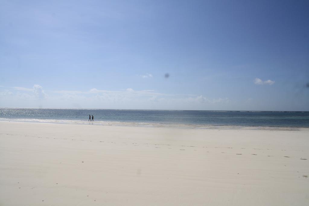 Diani Marine Divers Village Diani Beach Εξωτερικό φωτογραφία