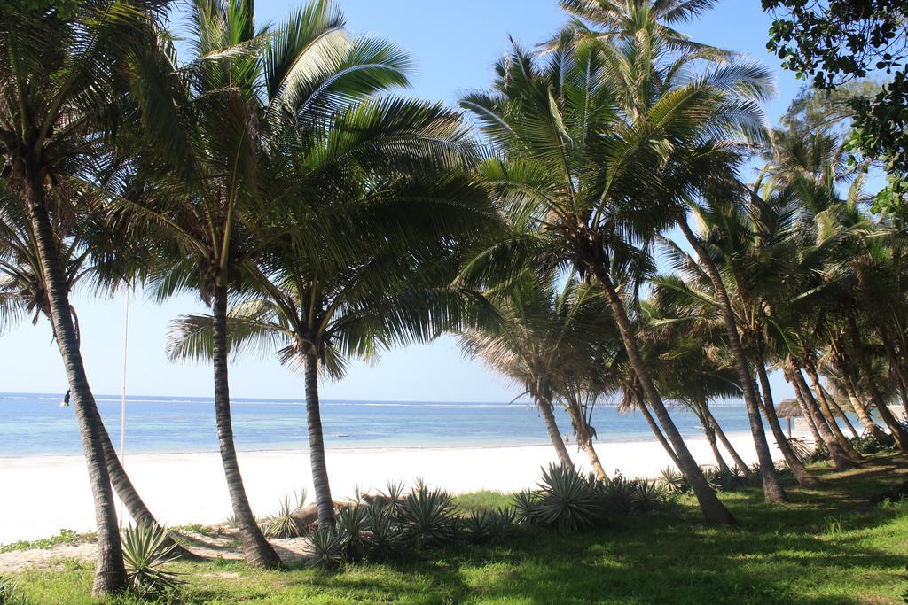 Diani Marine Divers Village Diani Beach Εξωτερικό φωτογραφία